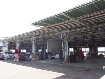 整備・架装レーンの内観