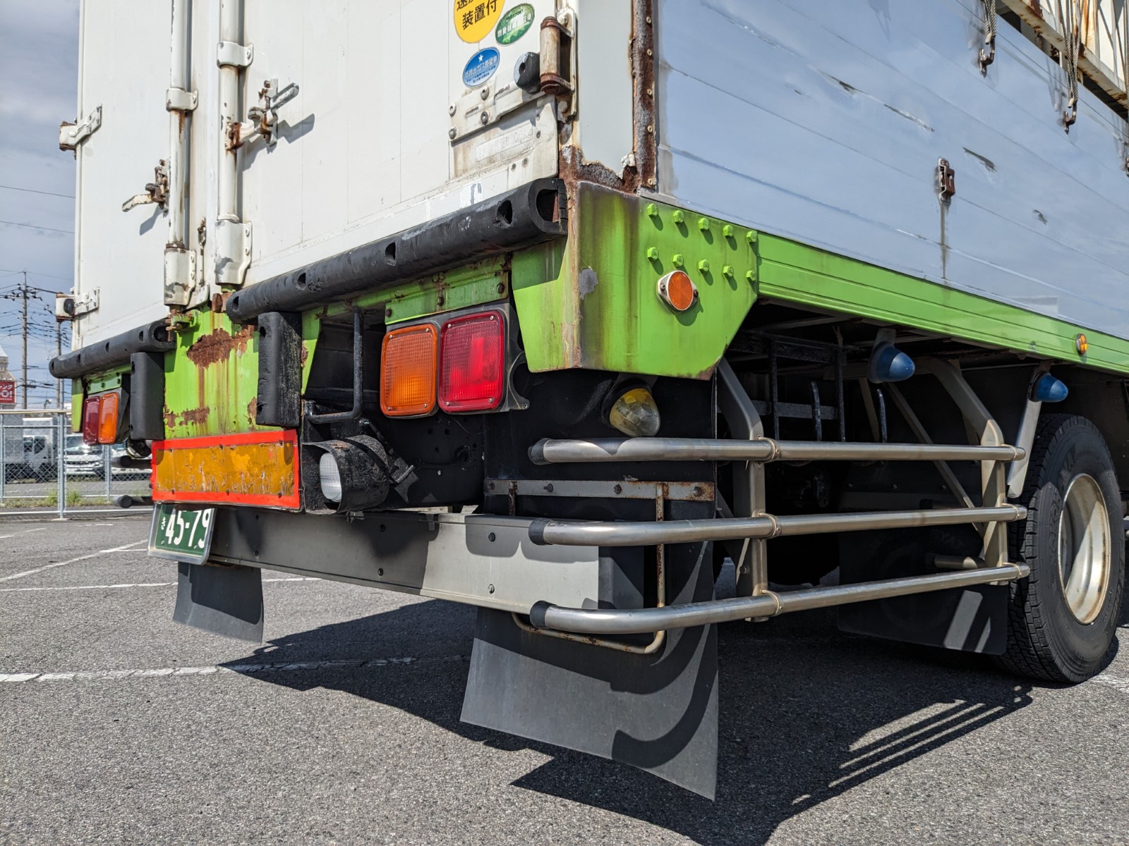 車輛詳細｜トラック販売・買取｜UJグループ（ウシトラ）