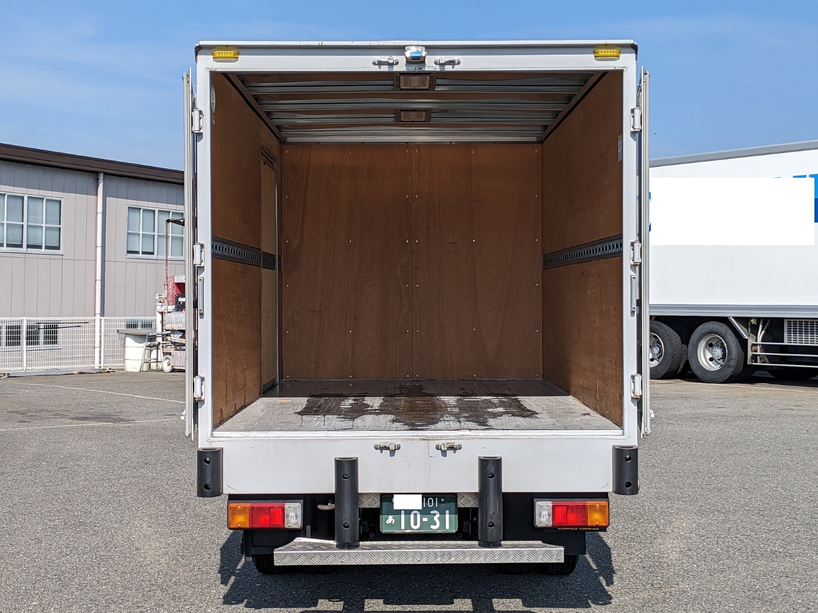車輛詳細｜トラック販売・買取｜UJグループ（ウシトラ）