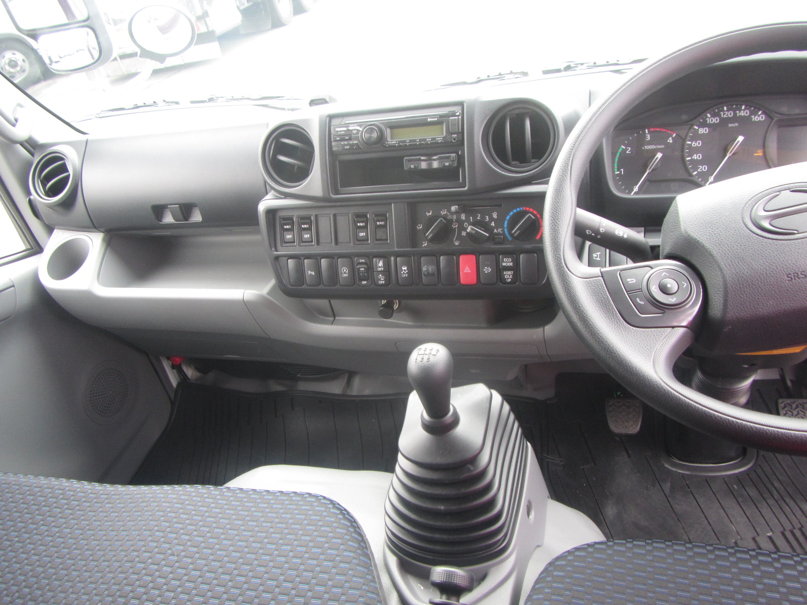 車輛詳細｜トラック販売・買取｜UJグループ（ウシトラ）