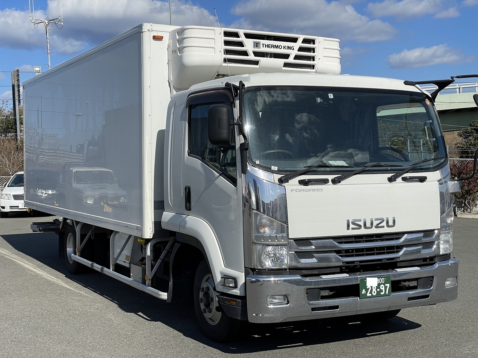 車輛詳細｜トラック販売・買取｜UJグループ（ウシトラ）