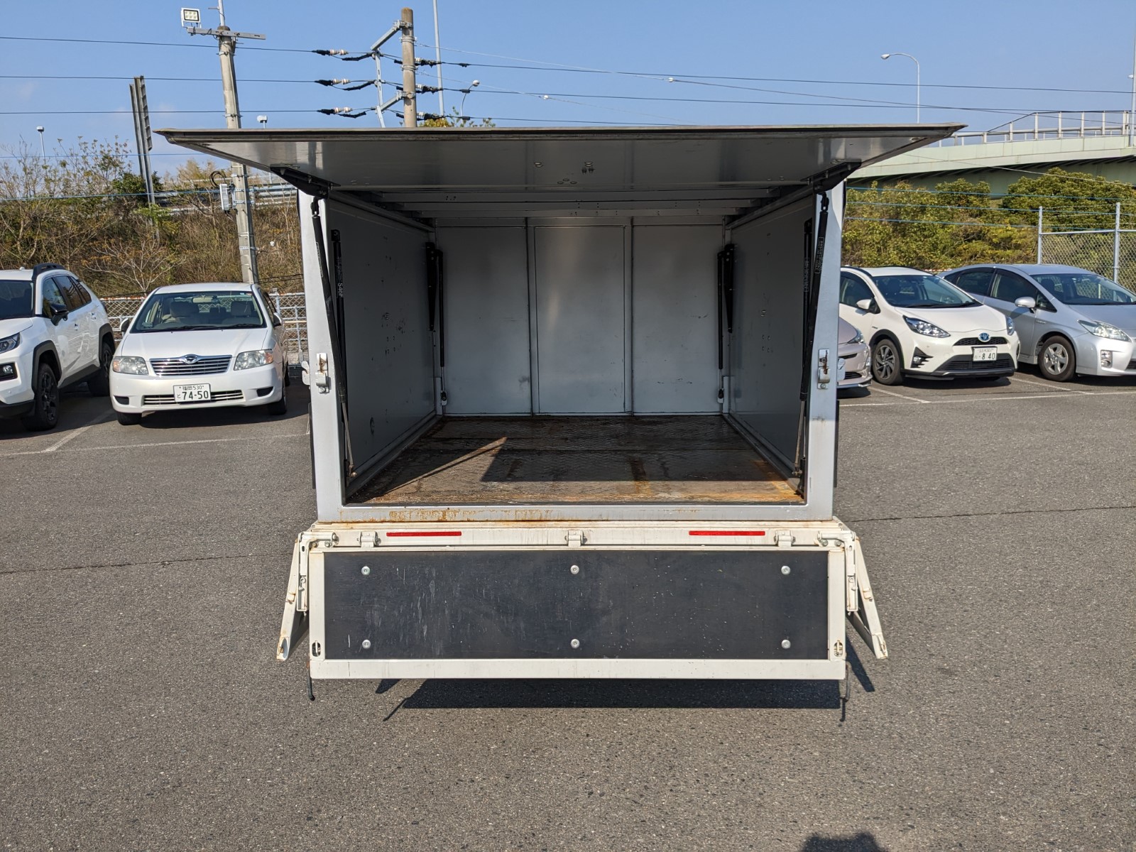 車輛詳細｜トラック販売・買取｜UJグループ（ウシトラ）